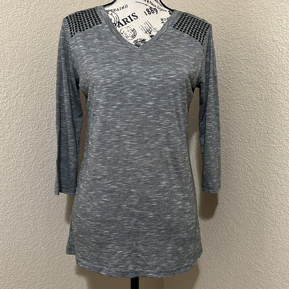 Marc New York 3/4 Sleeve V-Neck Studded Shoulders Gray Top